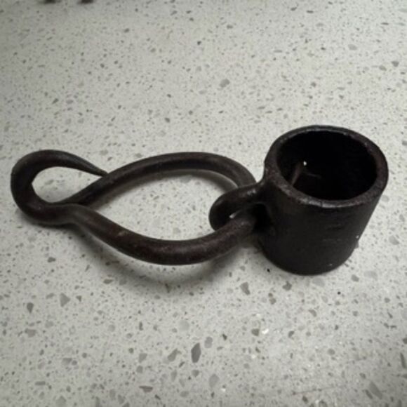 Antique Rustic Iron Horse Hitching Post Tie Hook Blacksmith Hardware Primitive - Picture 3 of 3